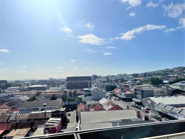 To Let 2 Bedroom Property for Rent in Woodstock Western Cape